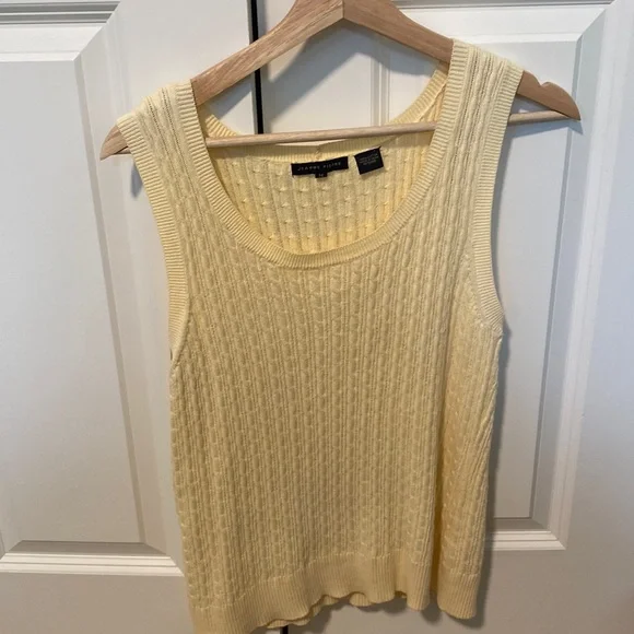 yellow sweater vest - Picture 1 of 2